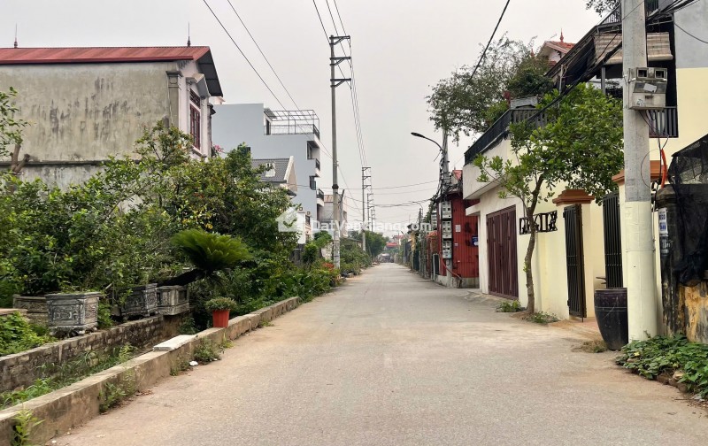 Bán nhà 216m2 sát Ecopark, Ngõ thông ô tô tránh, Giá nhỉnh 11 tỷ